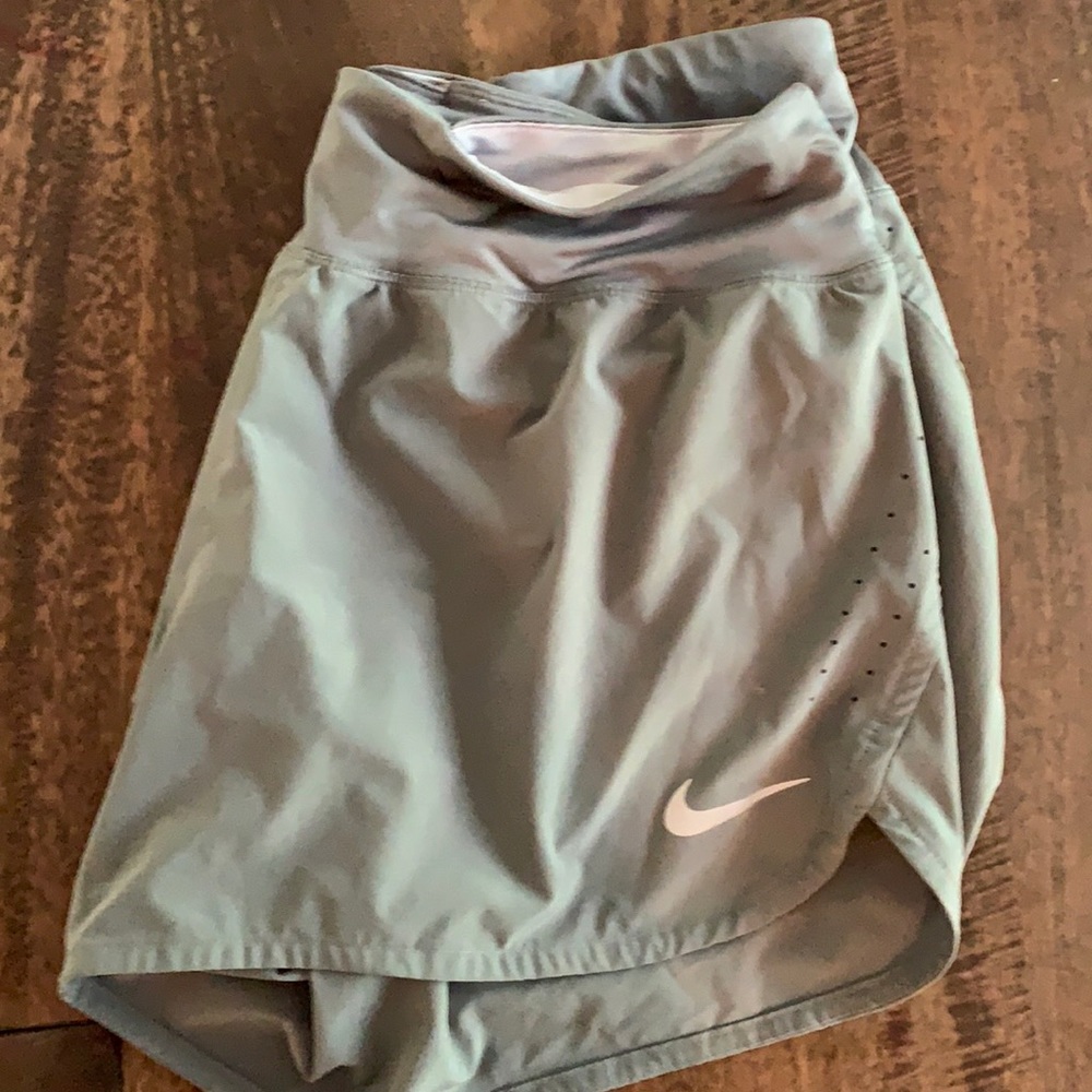 Nike Eclipse Running Short 3 in Sage